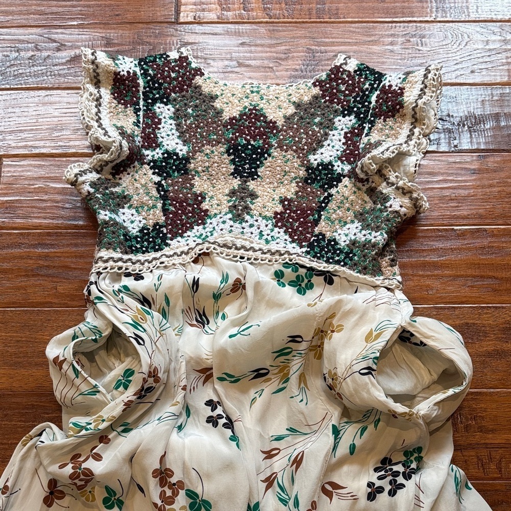 Anthropologie Crochet Floral Printed V Neck Maxi, 4P - Picture 13 of 13